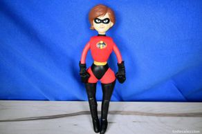 Muñecas modernas: Elastic Girl de la pelicula los Increibles